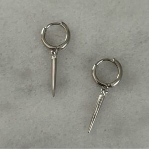 New Stock! Sterling Silver Spike Huggie Hoop Earrings Brand New